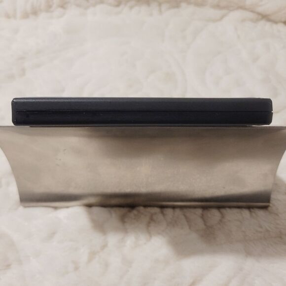 Life DVD Jake Gyllenhaal Ryan Reynolds New without Outer Packaging - Picture 8 of 8